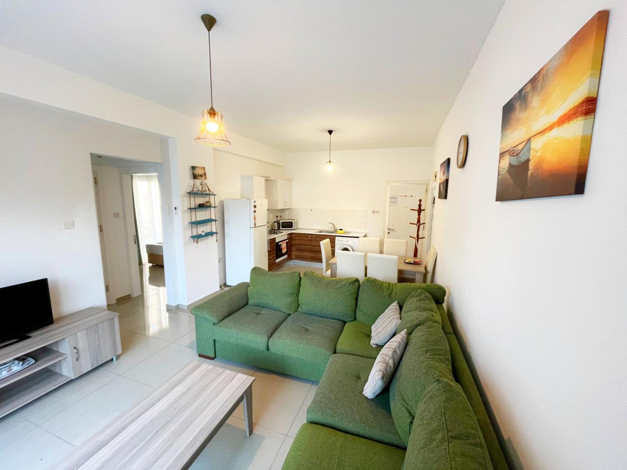 Karavas  Quitet Two Bedroom Apartment With Private Garden Lukomorye D2 מראה חיצוני תמונה